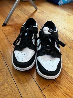 Nike Black and White Low-Top Sneakers